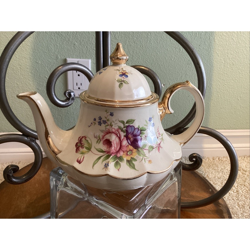 Floral Porcelain Teapot with Gold Trim - Cream